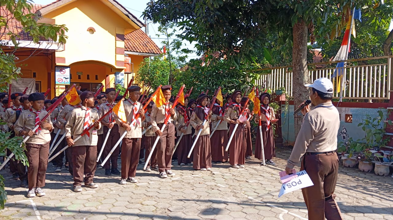 Lomba Tingkat 1 dan Penjelajahan Pramuka